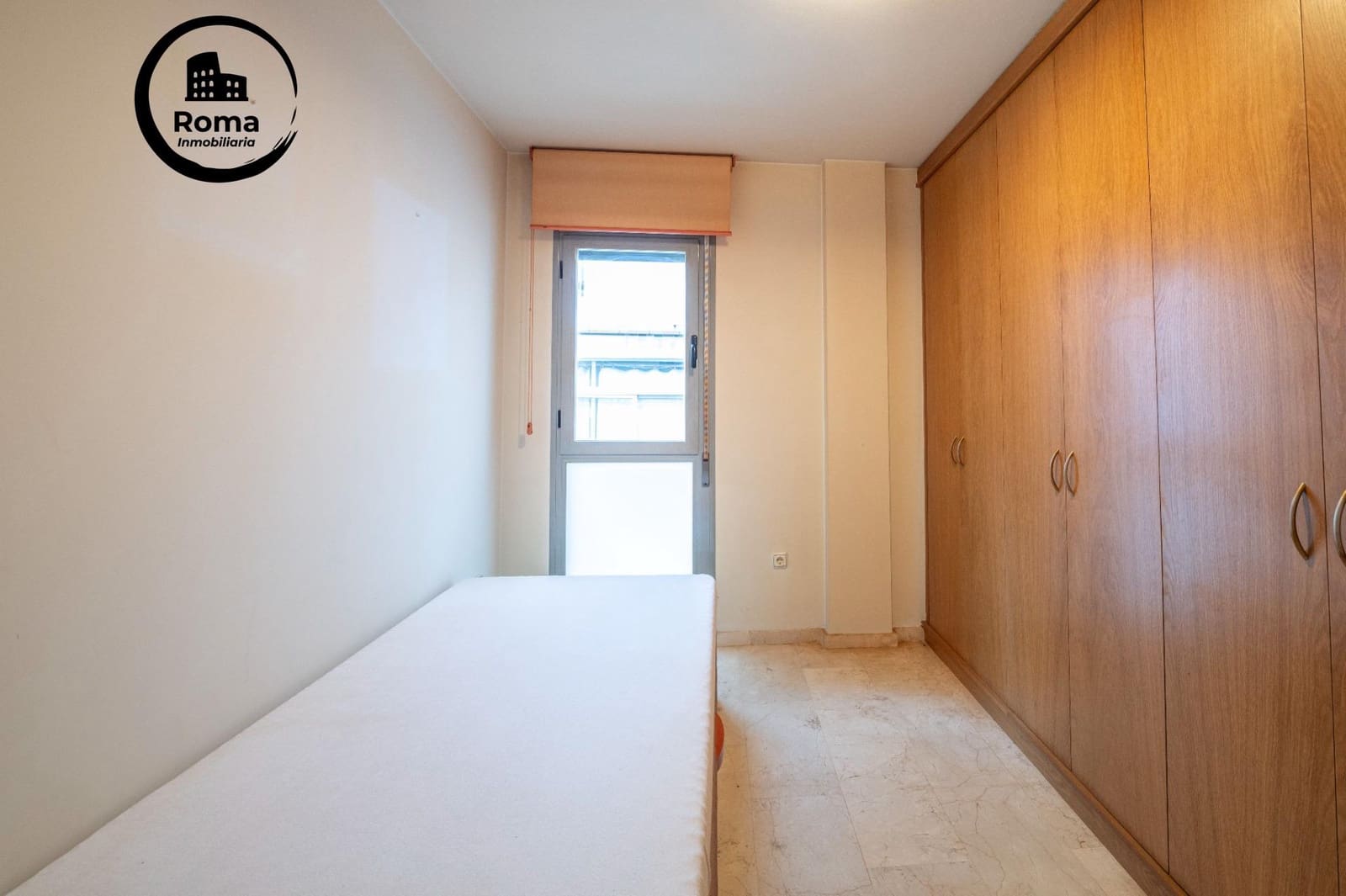 5 slaapkamer Flat te koop in Granada stad met garage - € 358.000 (Ref: 9715042)