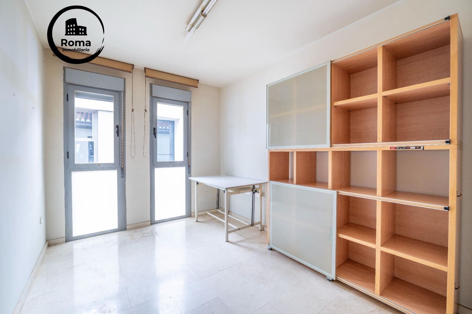 5 slaapkamer Flat te koop in Granada stad met garage - € 358.000 (Ref: 9715042)