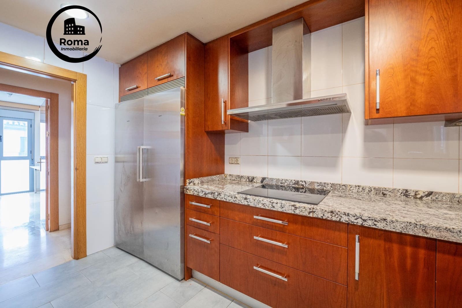 5 slaapkamer Flat te koop in Granada stad met garage - € 358.000 (Ref: 9715042)