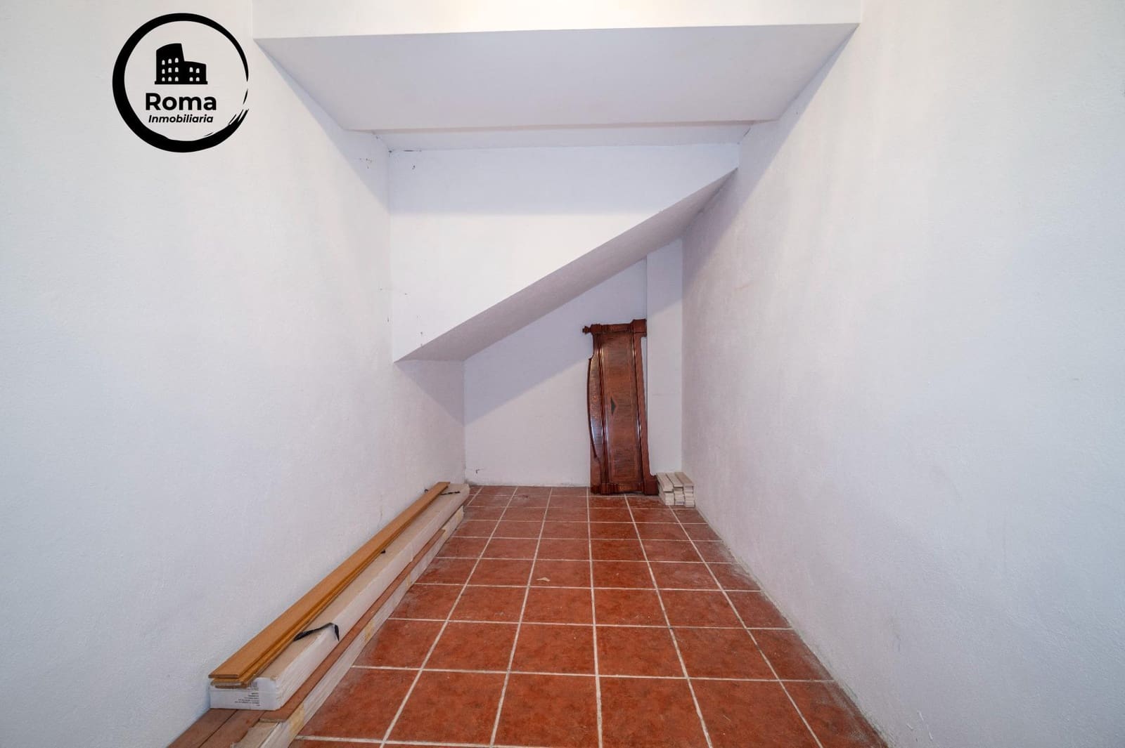 5 slaapkamer Flat te koop in Granada stad met garage - € 358.000 (Ref: 9715042)