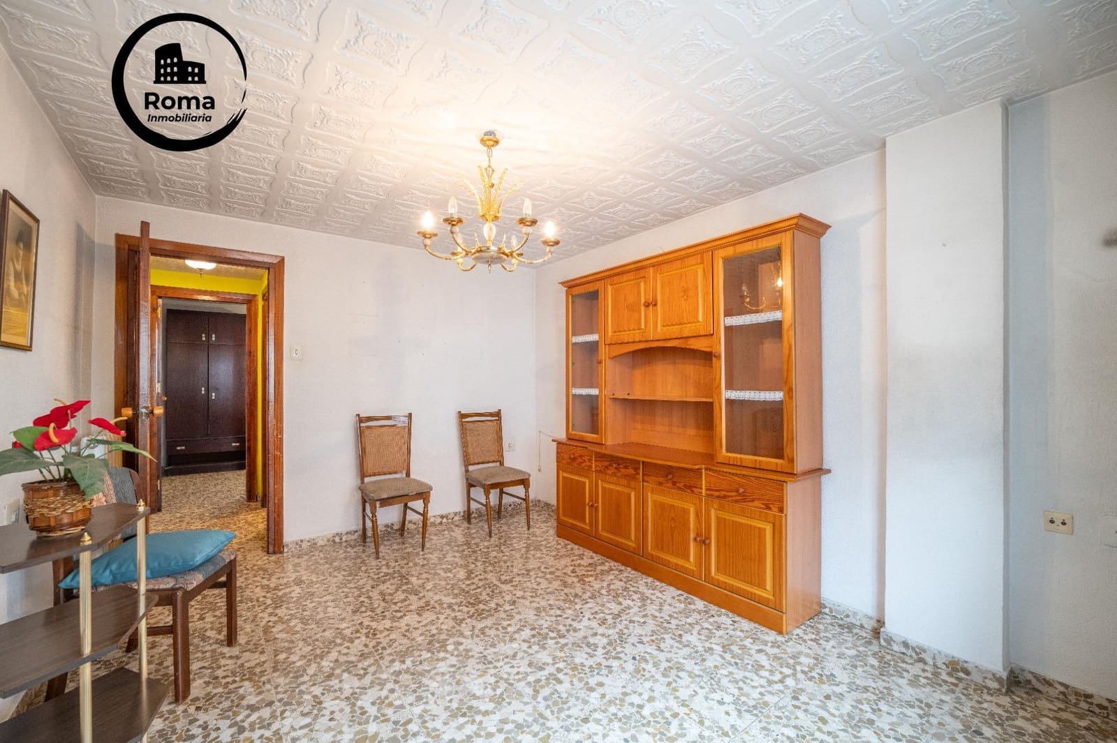 Piso de 4 habitaciones en Granada ciudad en venta con garaje - 375.000 € (Ref: 9715043)