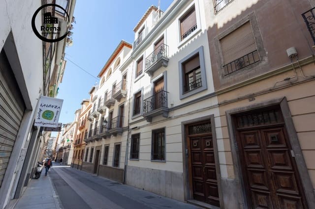 Apartamento de 15 habitaciones en Centro, Granada ciudad en venta - 1.175.000 € (Ref: 9715049)