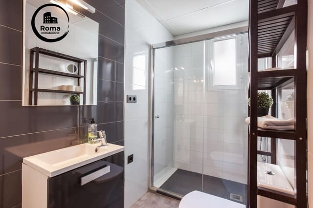 Apartamento de 15 habitaciones en Centro, Granada ciudad en venta - 1.175.000 € (Ref: 9715049)