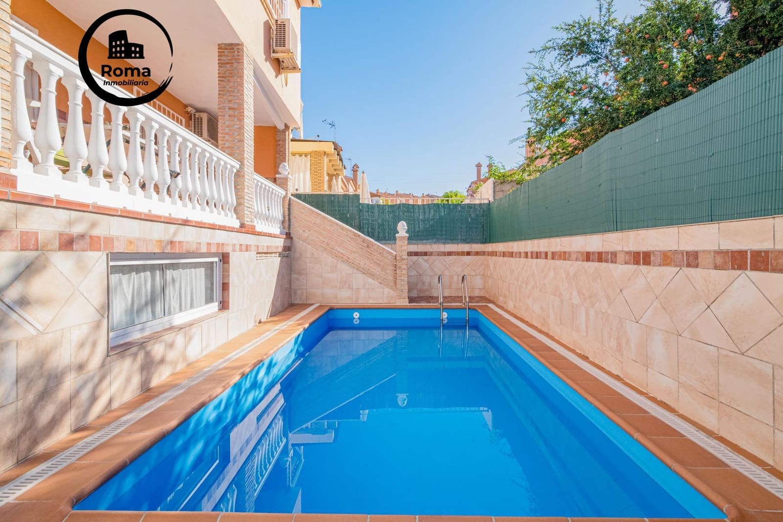 5 bedroom Villa for sale in Jun with pool garage - € 279,900 (Ref: 9715052)