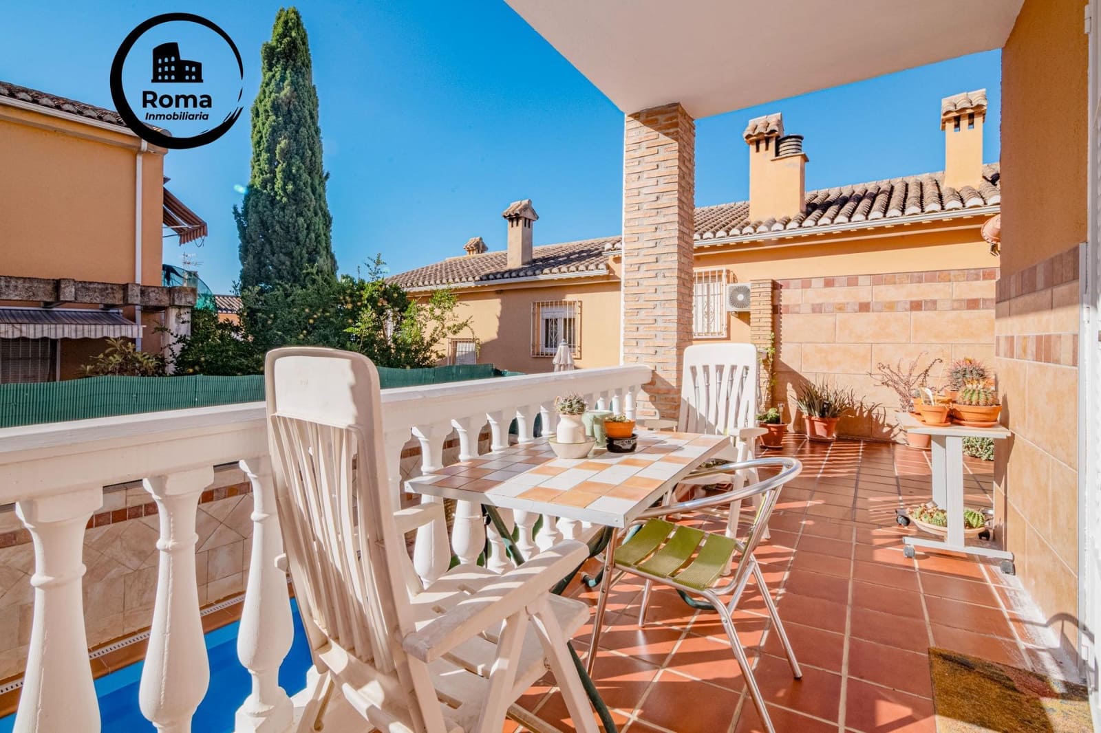 5 bedroom Villa for sale in Jun with pool garage - € 279,900 (Ref: 9715052)