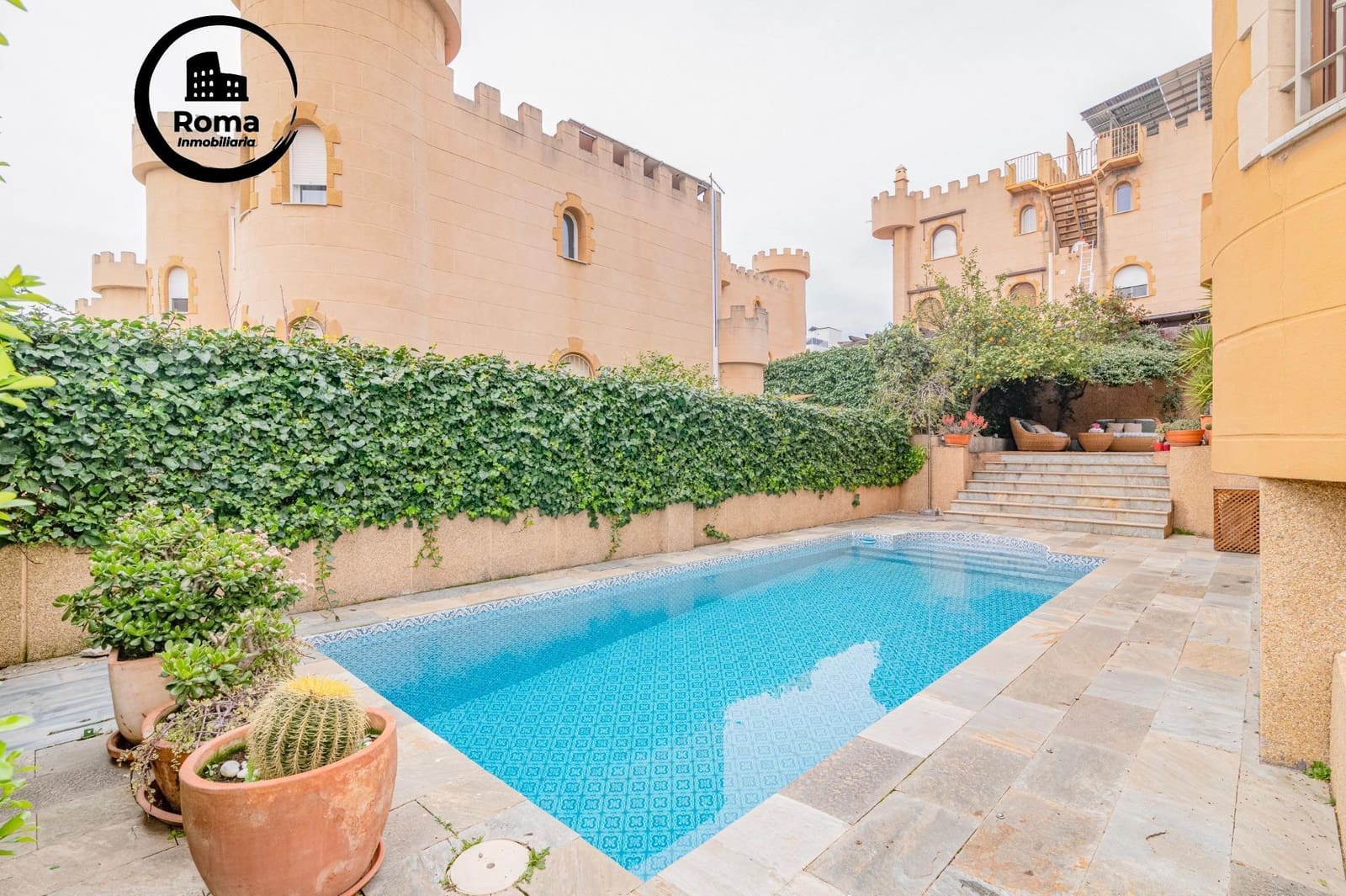 3 Zimmer Doppelhaus zu verkaufen in Peligros mit Pool Garage - 318.000 € (Ref: 9715054)