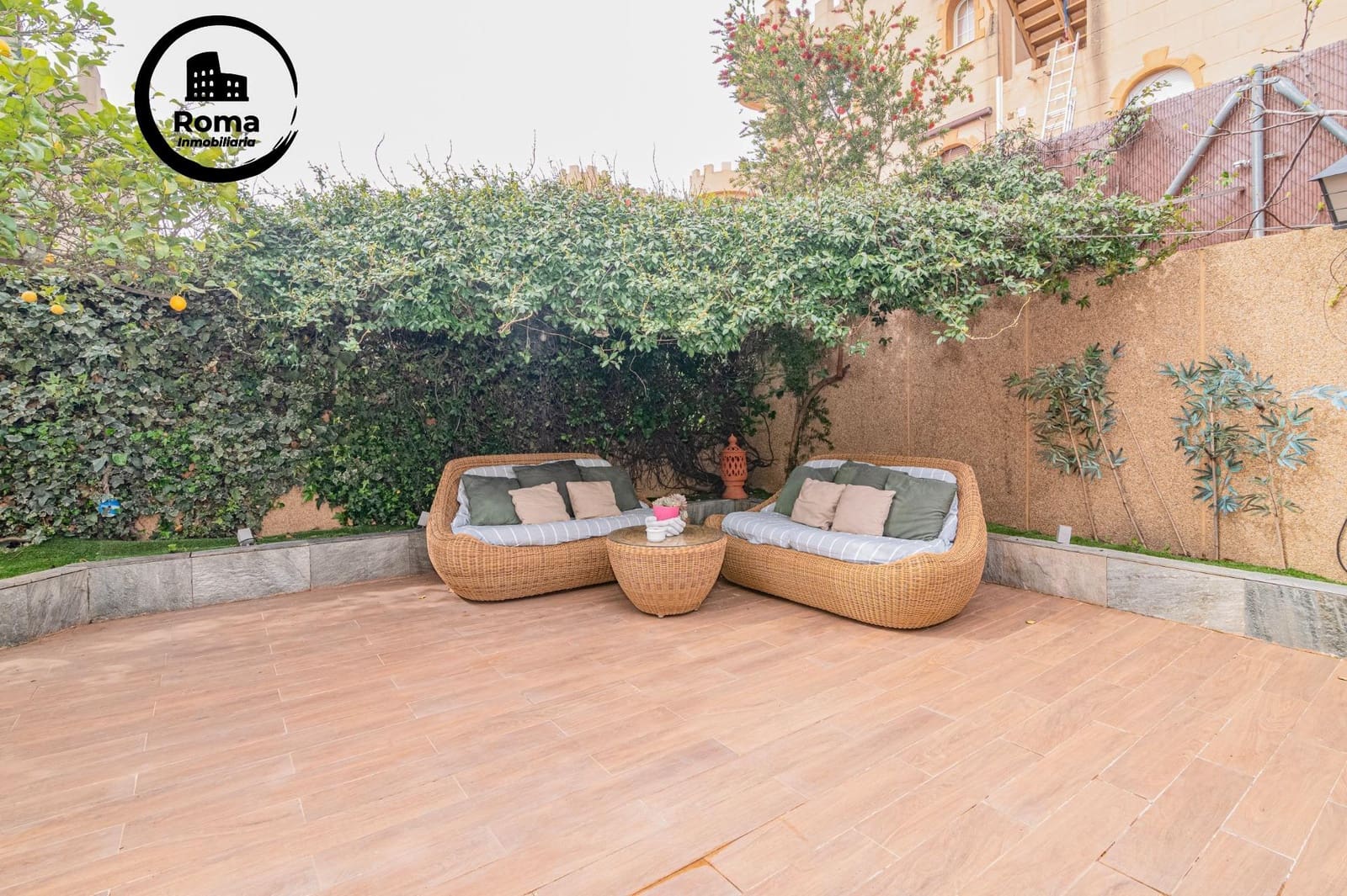 3 Zimmer Doppelhaus zu verkaufen in Peligros mit Pool Garage - 318.000 € (Ref: 9715054)