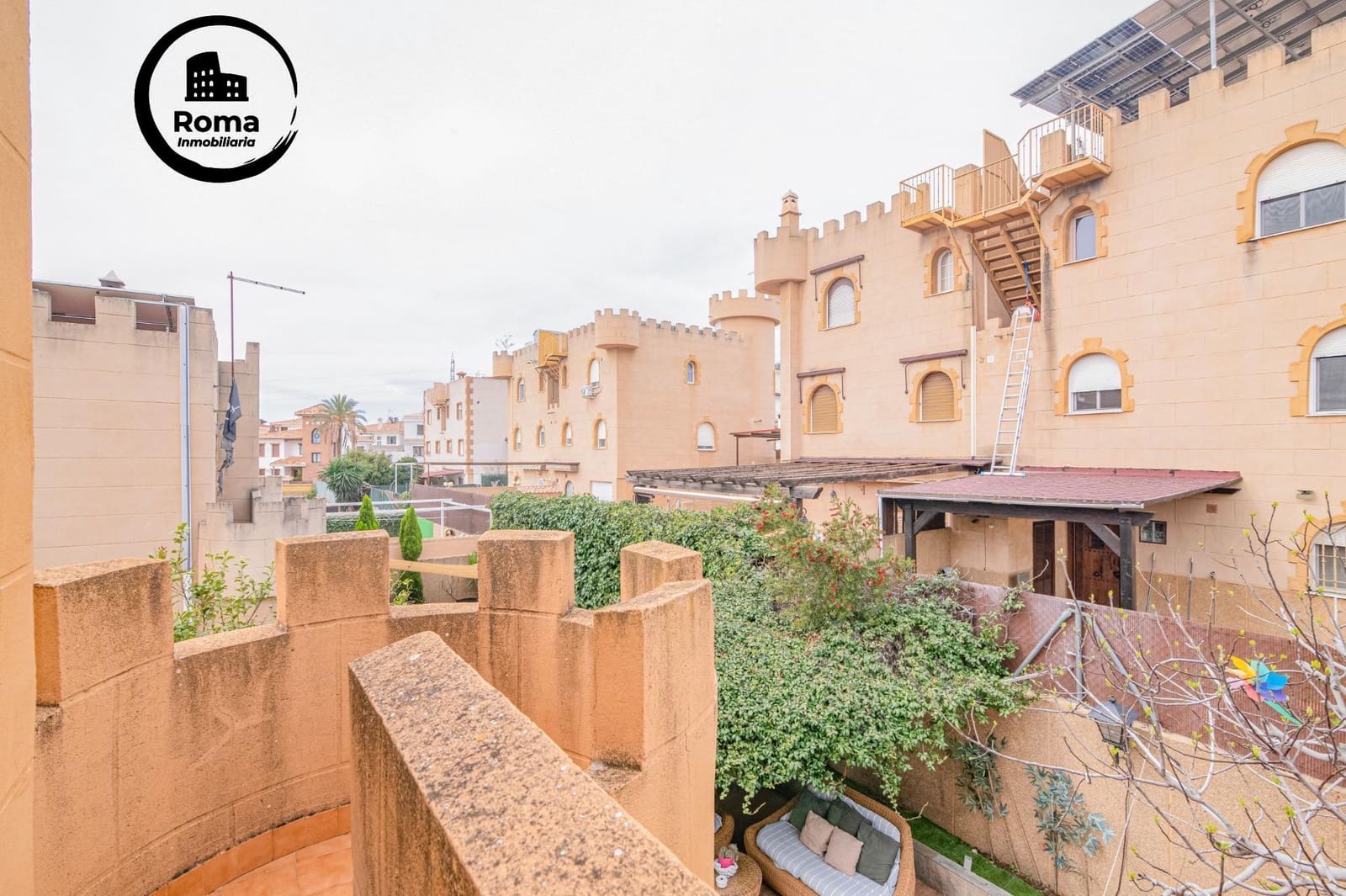 3 Zimmer Doppelhaus zu verkaufen in Peligros mit Pool Garage - 318.000 € (Ref: 9715054)