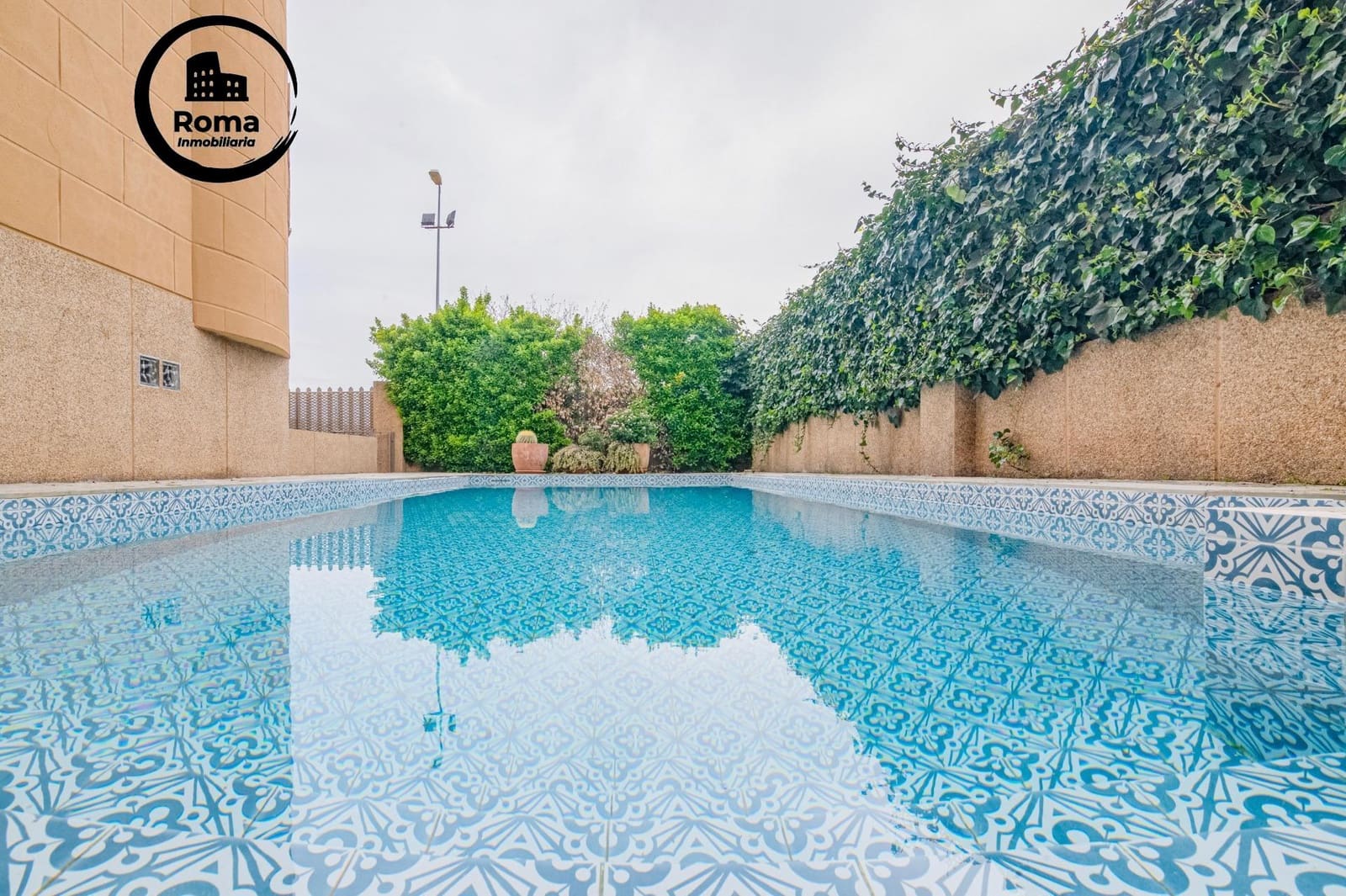 3 Zimmer Doppelhaus zu verkaufen in Peligros mit Pool Garage - 318.000 € (Ref: 9715054)