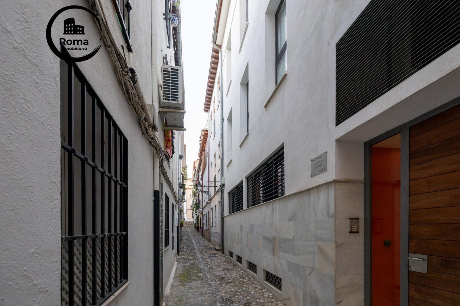 Casa de 2 habitaciones en Granada ciudad en venta - 249.000 € (Ref: 9720114)