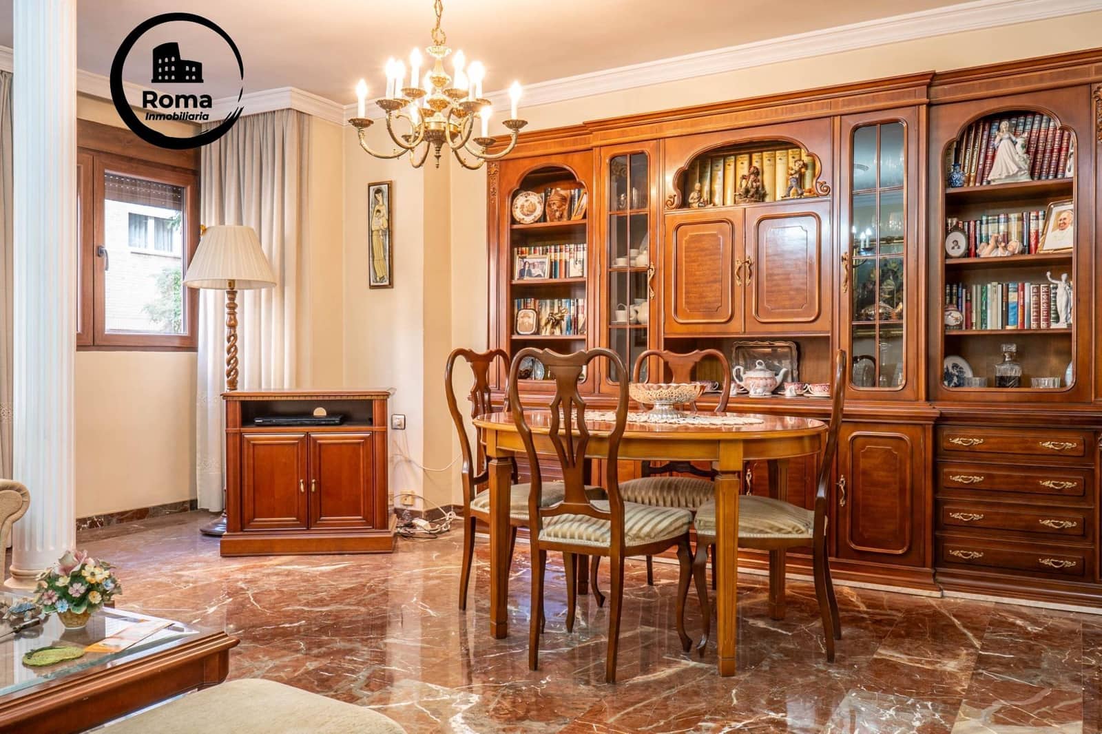 Piso de 3 habitaciones en Granada ciudad en venta - 390.000 € (Ref: 9721818)