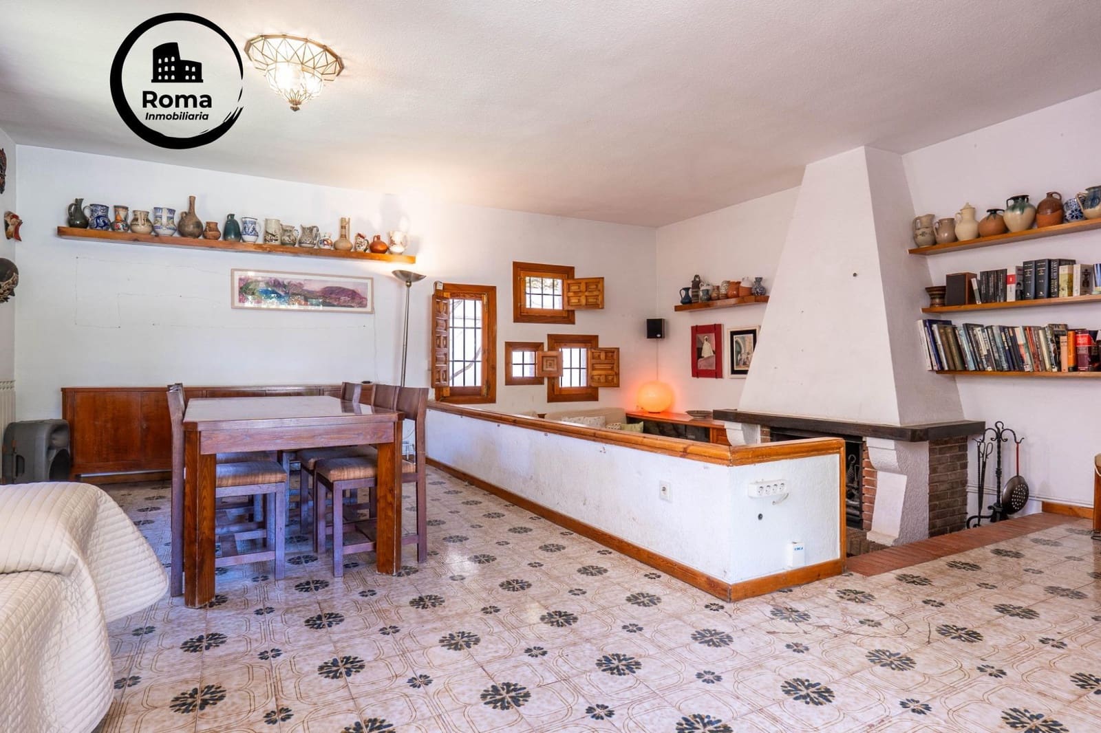 4 bedroom Villa for sale in Ogijares with pool garage - € 399,000 (Ref: 9721820)