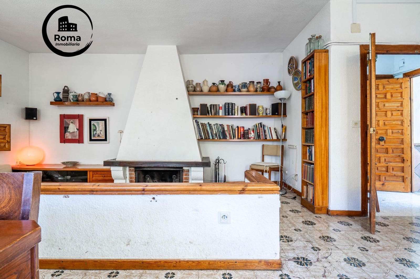 4 bedroom Villa for sale in Ogijares with pool garage - € 399,000 (Ref: 9721820)