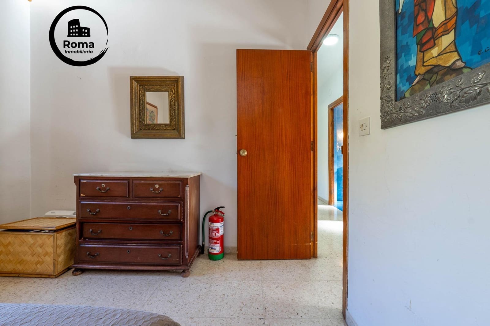 4 bedroom Villa for sale in Ogijares with pool garage - € 399,000 (Ref: 9721820)