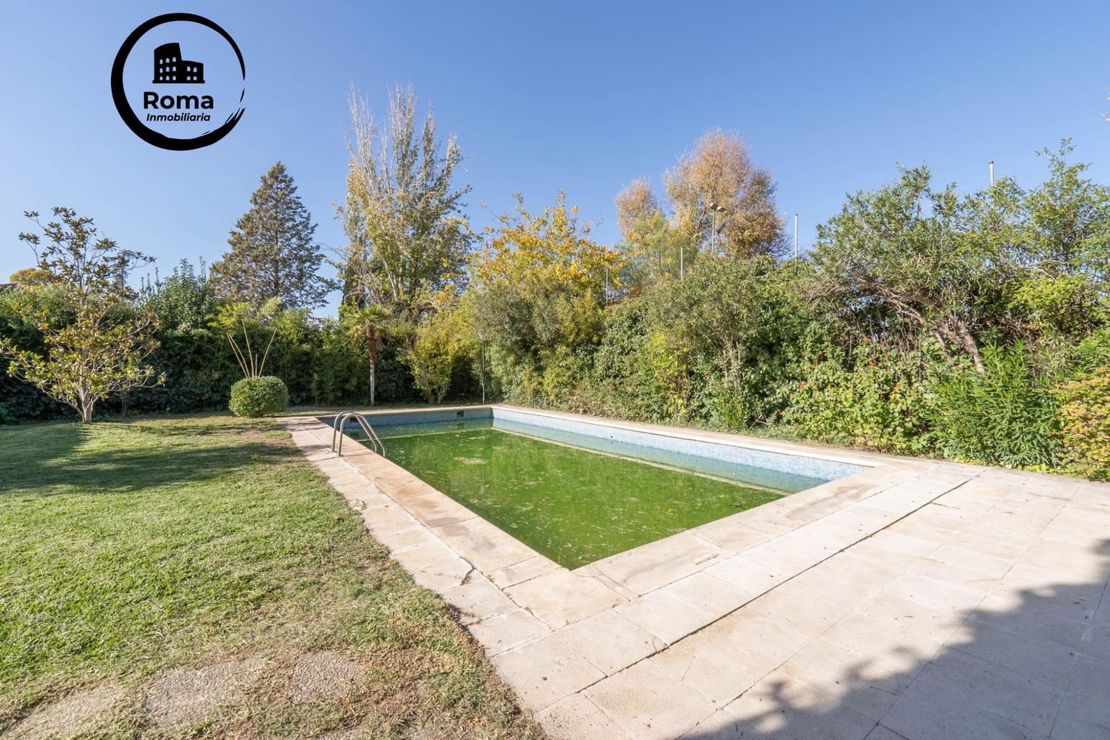 4 bedroom Villa for sale in Ogijares with pool garage - € 399,000 (Ref: 9721820)