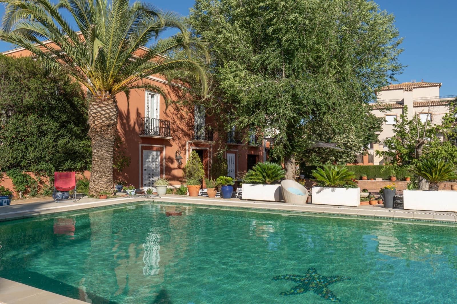 5 bedroom Villa for sale in Ogijares with pool - € 725,000 (Ref: 9721821)