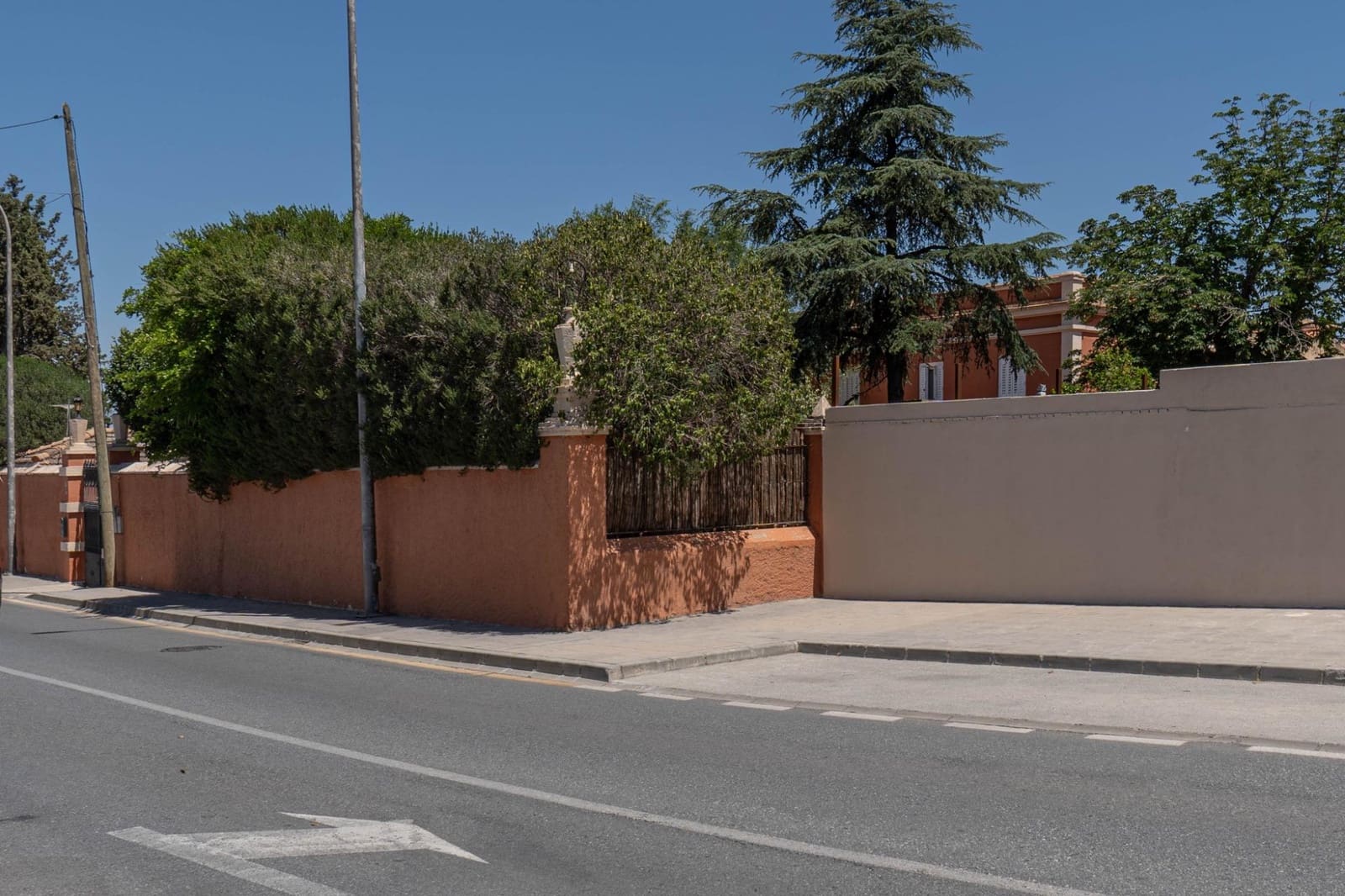 5 bedroom Villa for sale in Ogijares with pool - € 725,000 (Ref: 9721821)