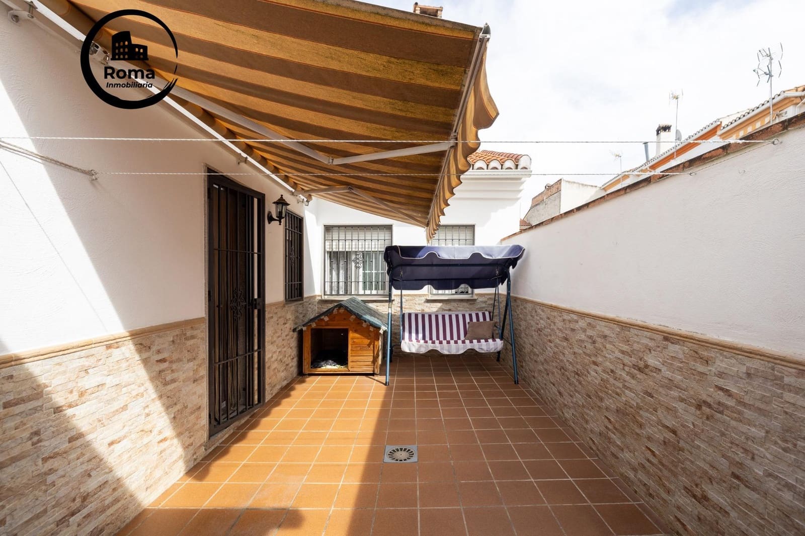 3 Zimmer Reihenhaus zu verkaufen in Peligros mit Garage - 229.000 € (Ref: 9721826)