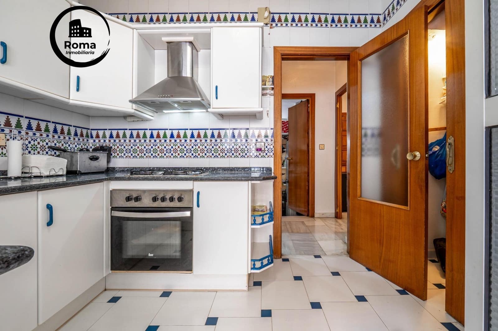 4 bedroom Terraced Villa for sale in Santa Fe with garage - € 220,000 (Ref: 9721829)