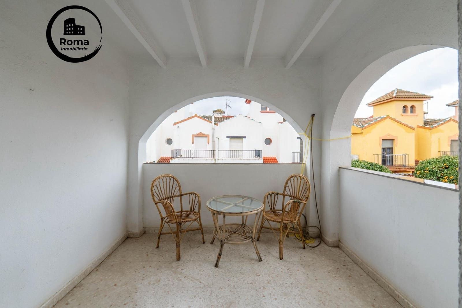 4 bedroom Terraced Villa for sale in Santa Fe with garage - € 220,000 (Ref: 9721829)