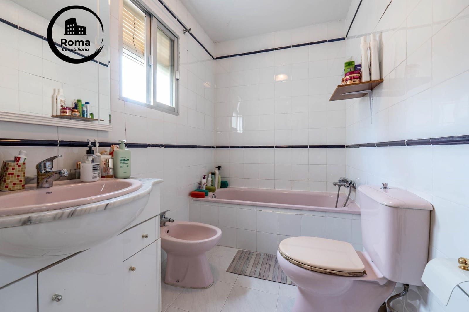 4 bedroom Terraced Villa for sale in Santa Fe with garage - € 220,000 (Ref: 9721829)