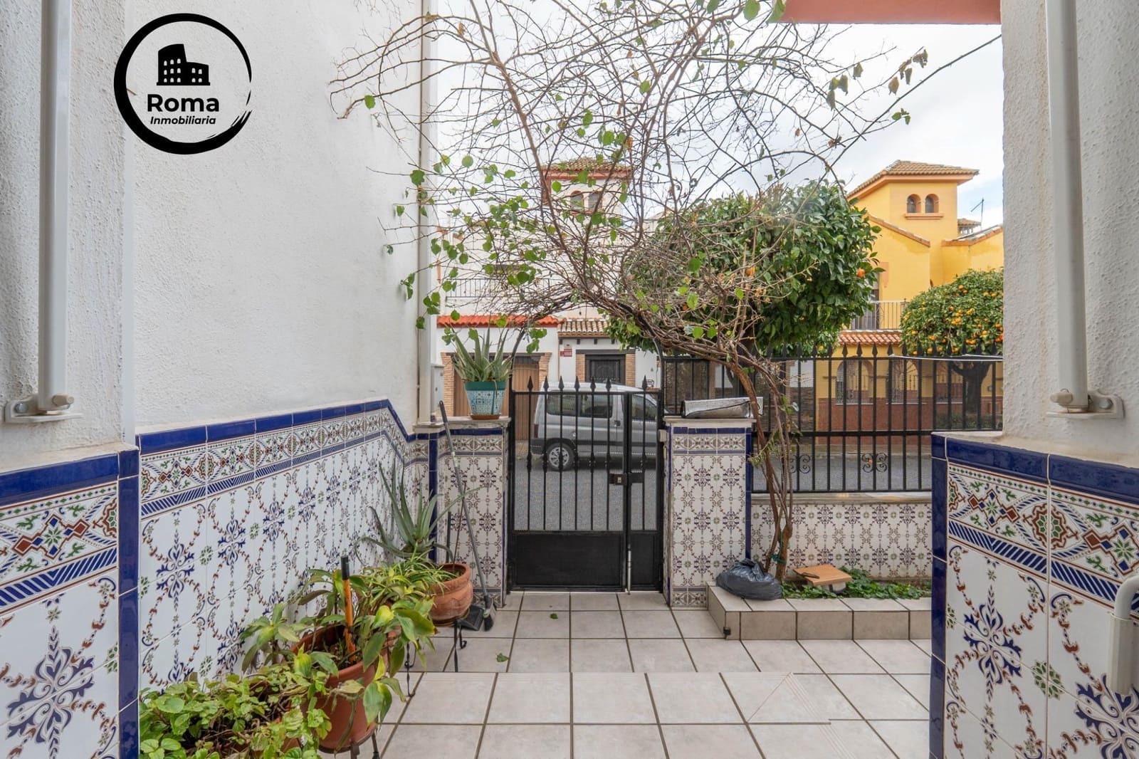 4 bedroom Terraced Villa for sale in Santa Fe with garage - € 220,000 (Ref: 9721829)