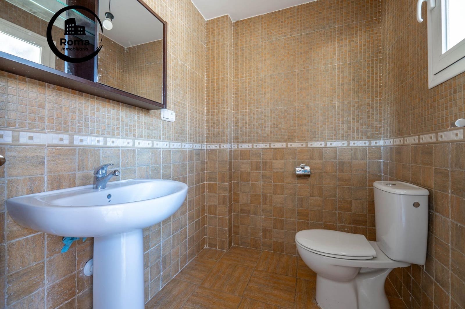 3 slaapkamer Huis te koop in Cenes de la Vega met zwembad garage - € 298.000 (Ref: 9721831)