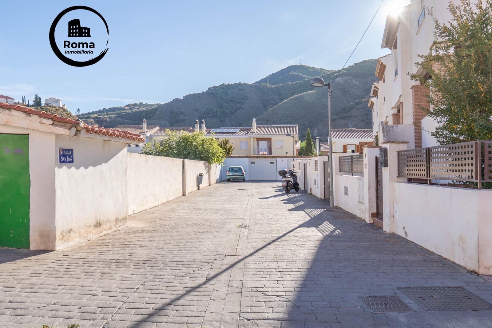 3 slaapkamer Huis te koop in Cenes de la Vega met zwembad garage - € 298.000 (Ref: 9721831)