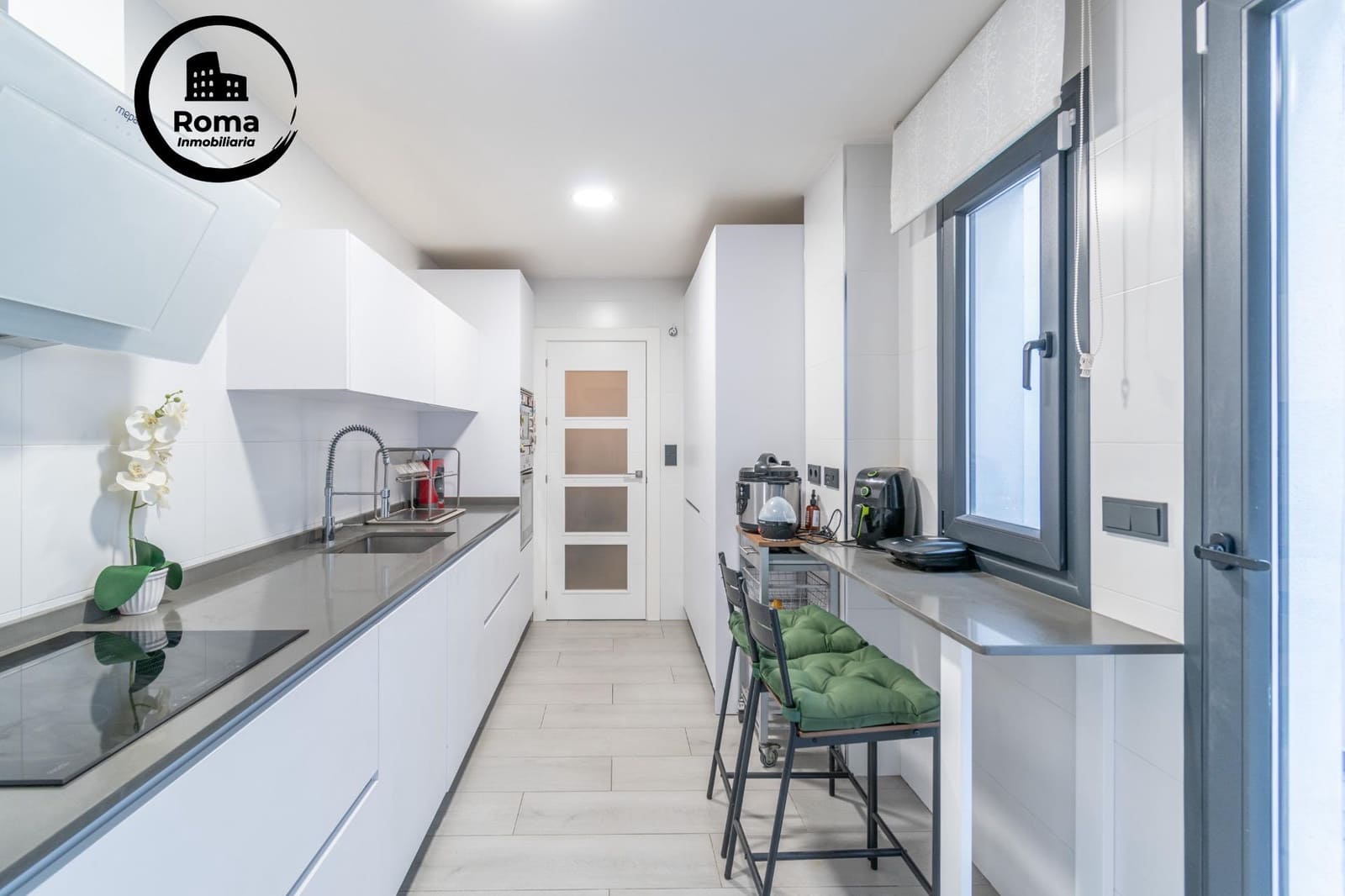 3 soveværelse Lejlighed til salg i Armilla med swimmingpool - € 462.000 (Ref: 9748103)