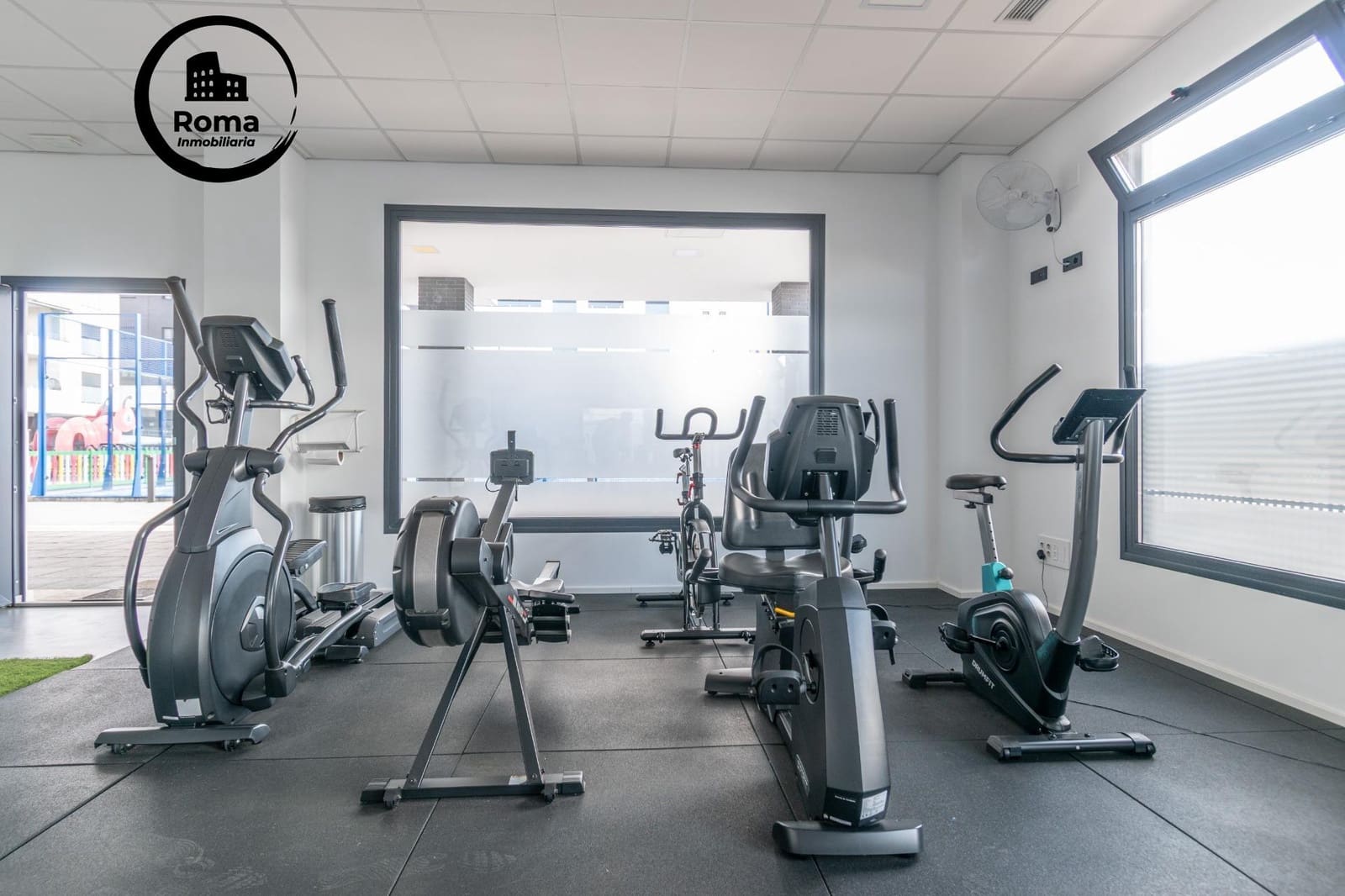 3 soveværelse Lejlighed til salg i Armilla med swimmingpool - € 462.000 (Ref: 9748103)