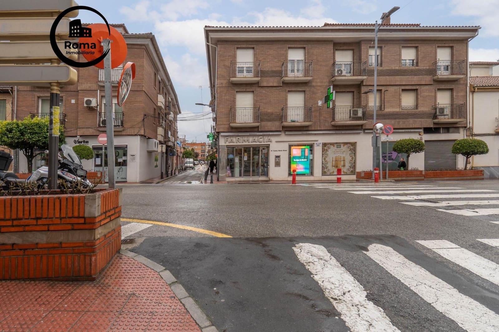 Kommersiell til salgs i Armilla - € 105 000 (Ref: 9748105)