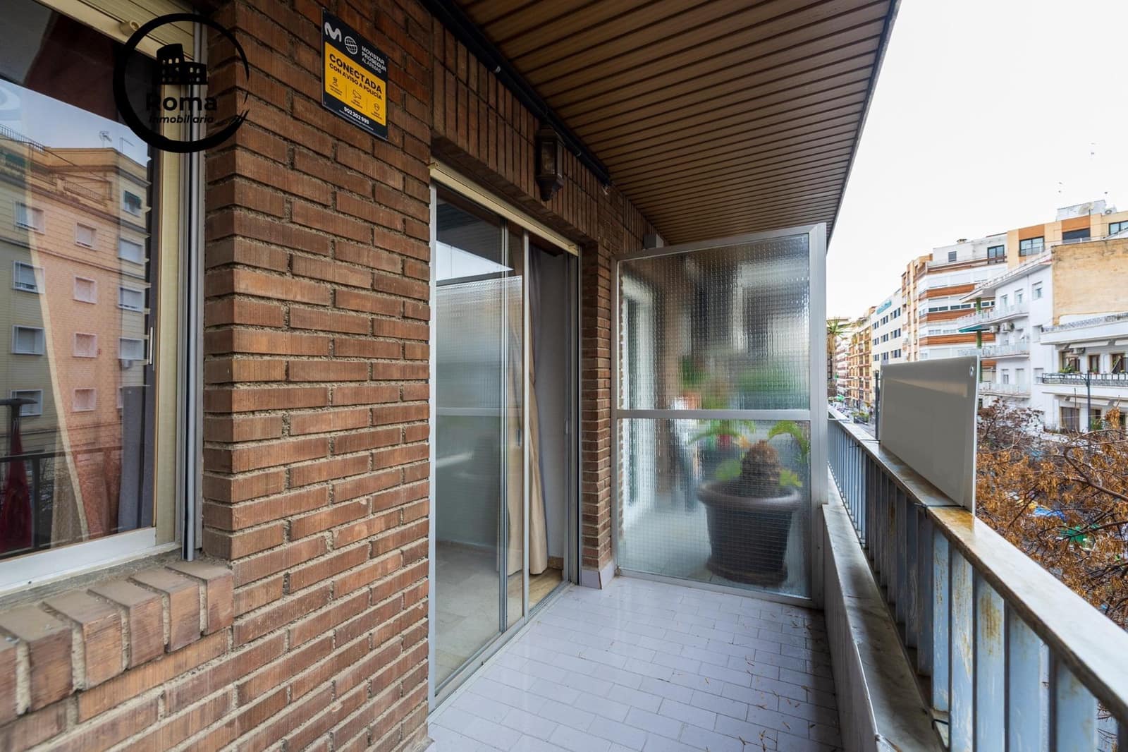 4 bedroom Flat for sale in Granada city - € 415,000 (Ref: 9748110)