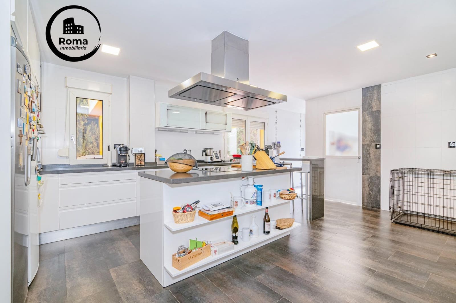 Chalet de 6 habitaciones en Gójar en venta con garaje - 480.000 € (Ref: 9748115)