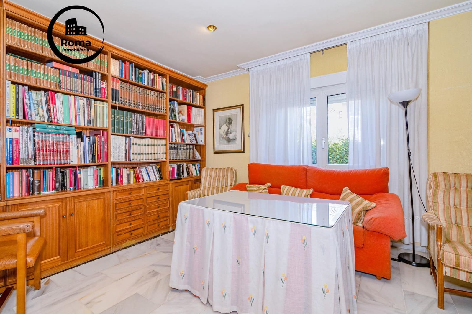 Chalet de 6 habitaciones en Gójar en venta con garaje - 480.000 € (Ref: 9748115)