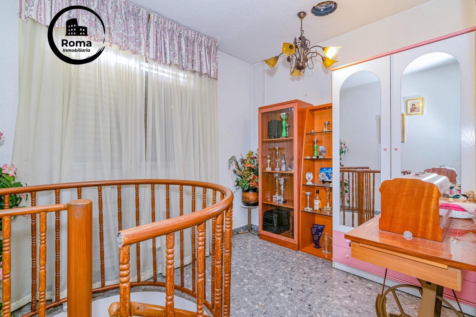 Chalet de 4 habitaciones en Peligros en venta con piscina - 395.000 € (Ref: 9748118)