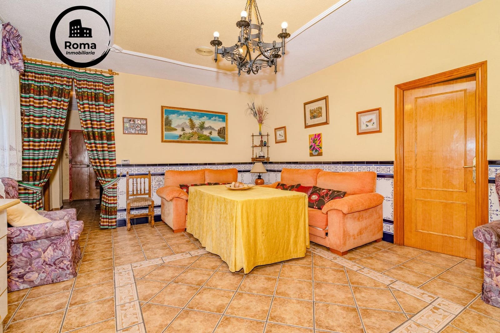 Chalet de 4 habitaciones en Peligros en venta con piscina - 395.000 € (Ref: 9748118)