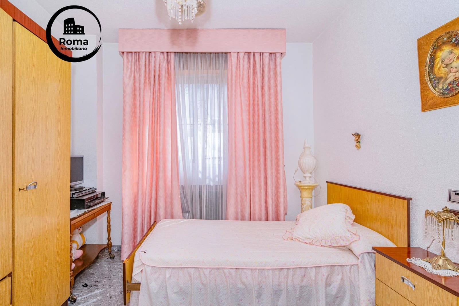 Chalet de 4 habitaciones en Peligros en venta con piscina - 395.000 € (Ref: 9748118)