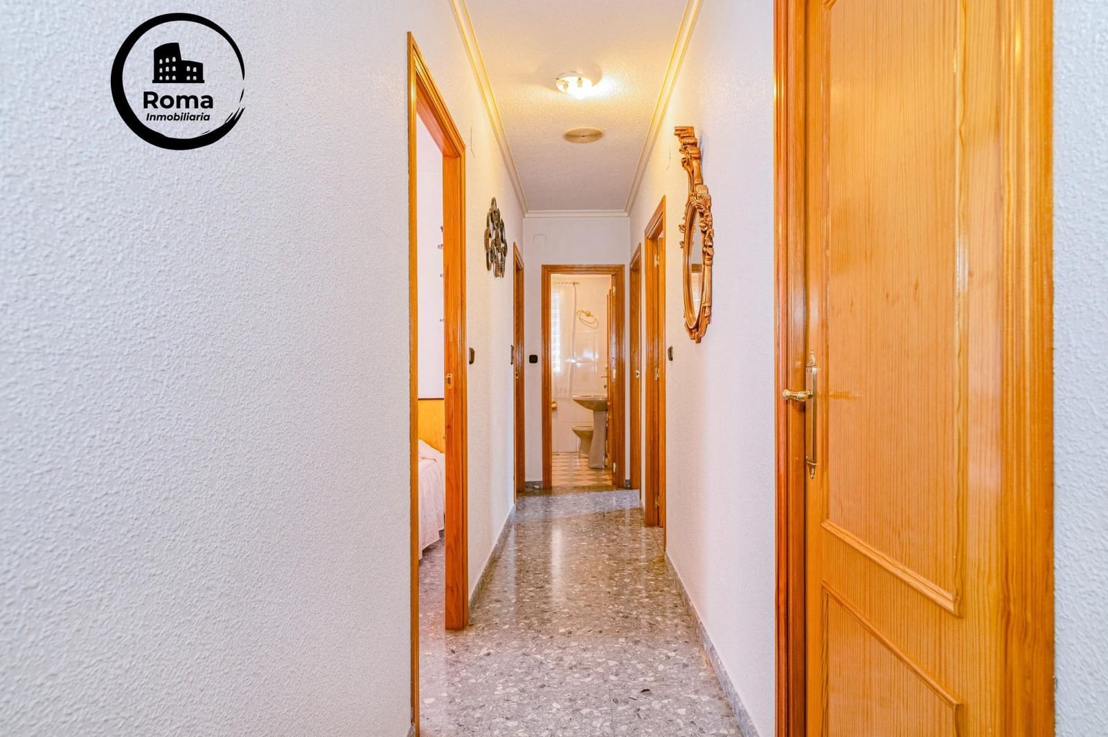 Chalet de 4 habitaciones en Peligros en venta con piscina - 395.000 € (Ref: 9748118)