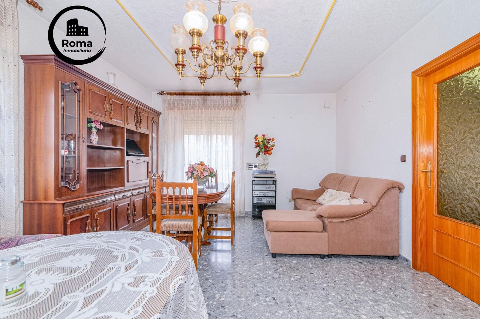 Chalet de 4 habitaciones en Peligros en venta con piscina - 395.000 € (Ref: 9748118)