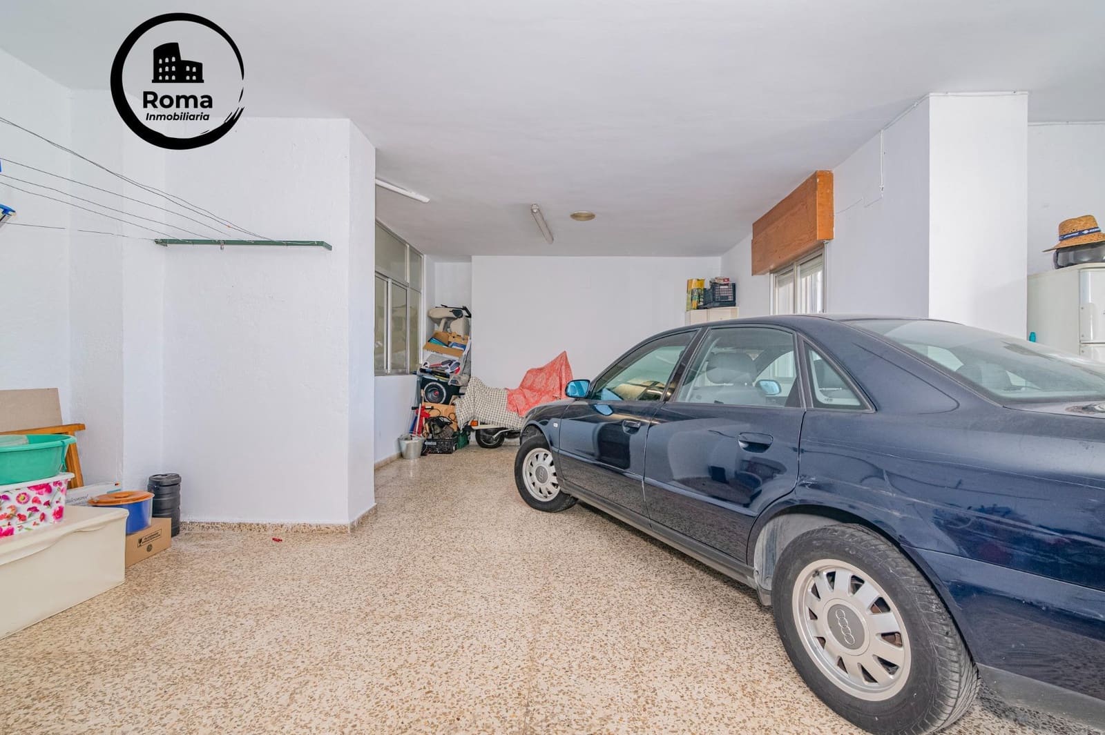 Chalet de 4 habitaciones en Peligros en venta con piscina - 395.000 € (Ref: 9748118)