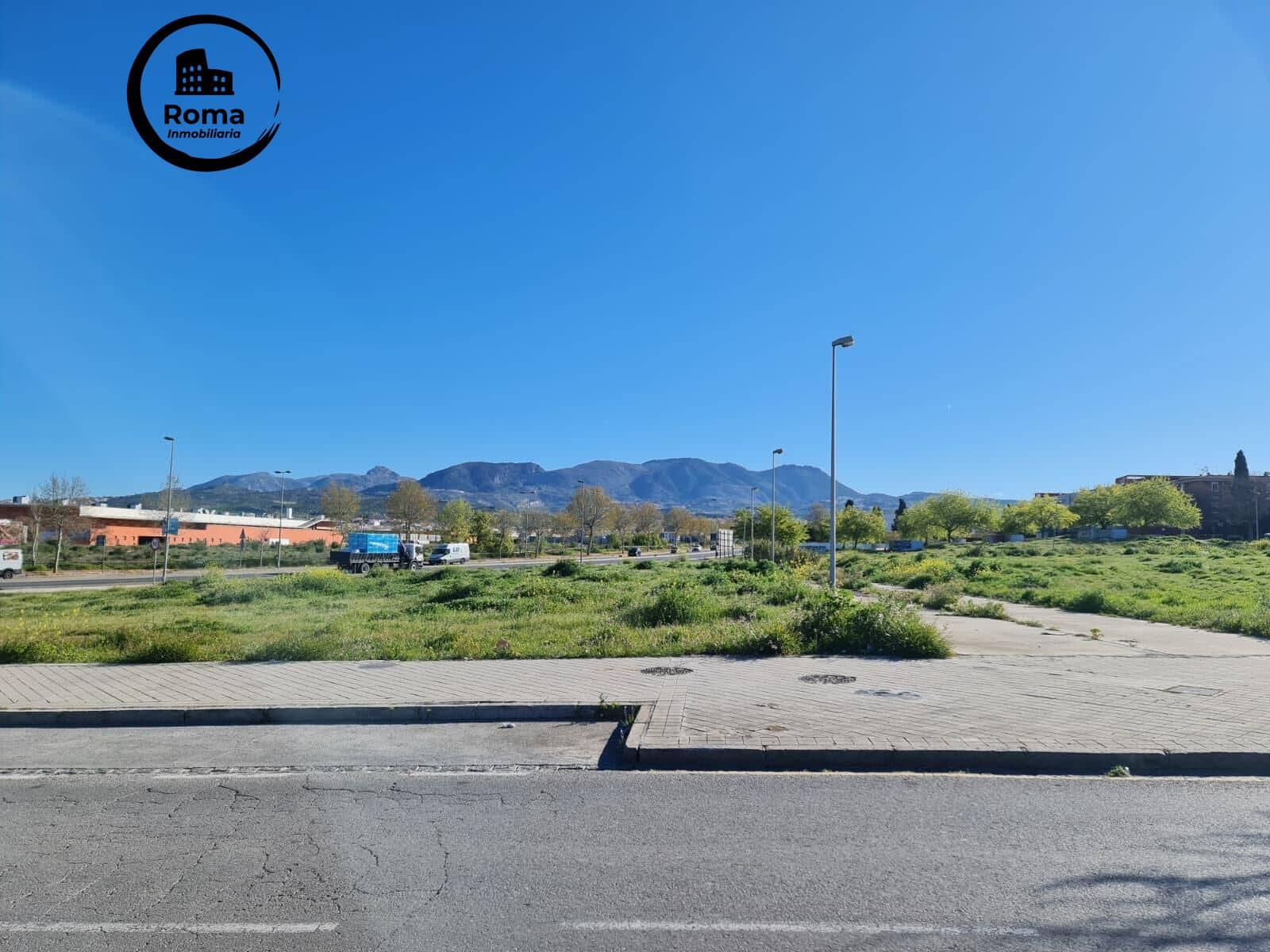 3 soveværelse Lejlighed til salg i Granada by med garage - € 70.000 (Ref: 9748119)