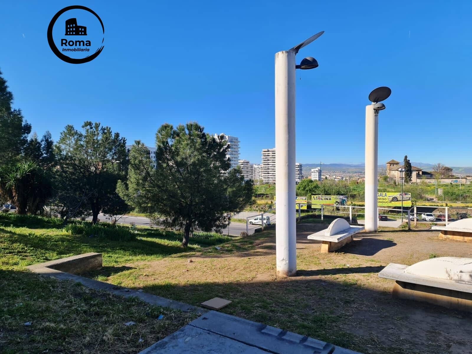 3 soveværelse Lejlighed til salg i Granada by med garage - € 70.000 (Ref: 9748119)