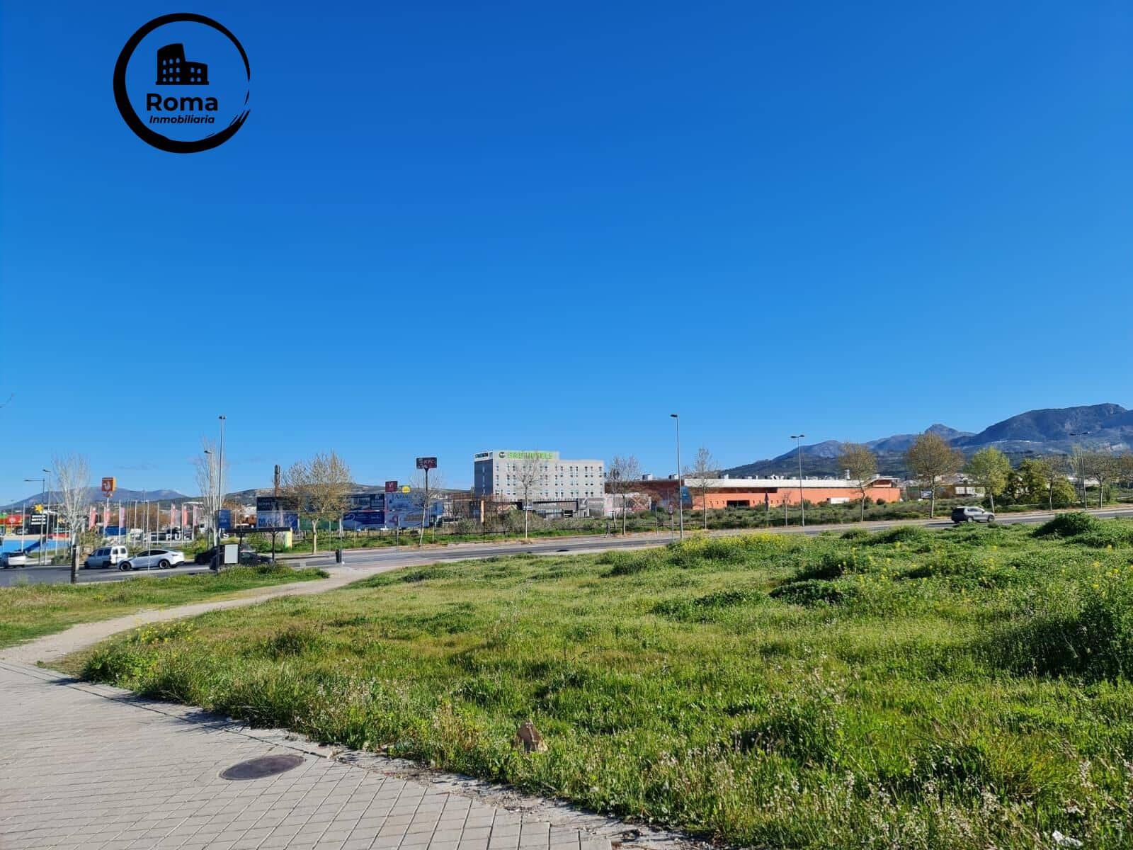 3 soveværelse Lejlighed til salg i Granada by med garage - € 70.000 (Ref: 9748119)