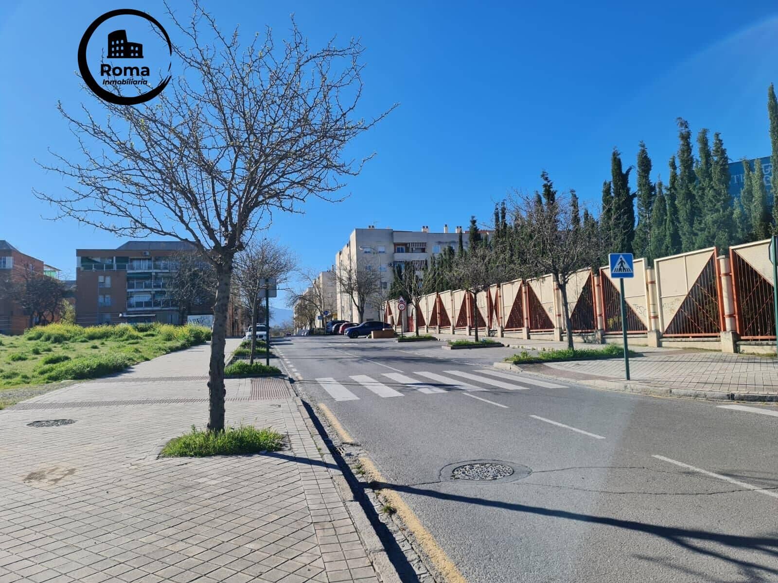 3 soveværelse Lejlighed til salg i Granada by med garage - € 70.000 (Ref: 9748119)