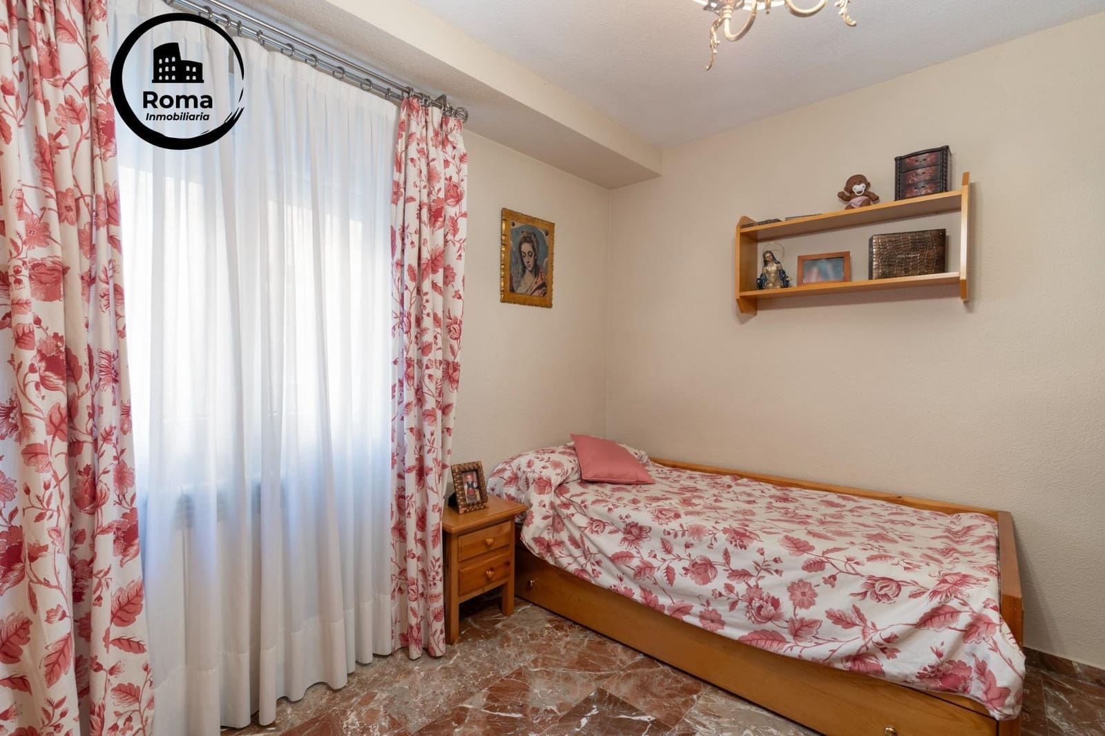 5 bedroom Flat for sale in Granada city - € 395,000 (Ref: 9748128)