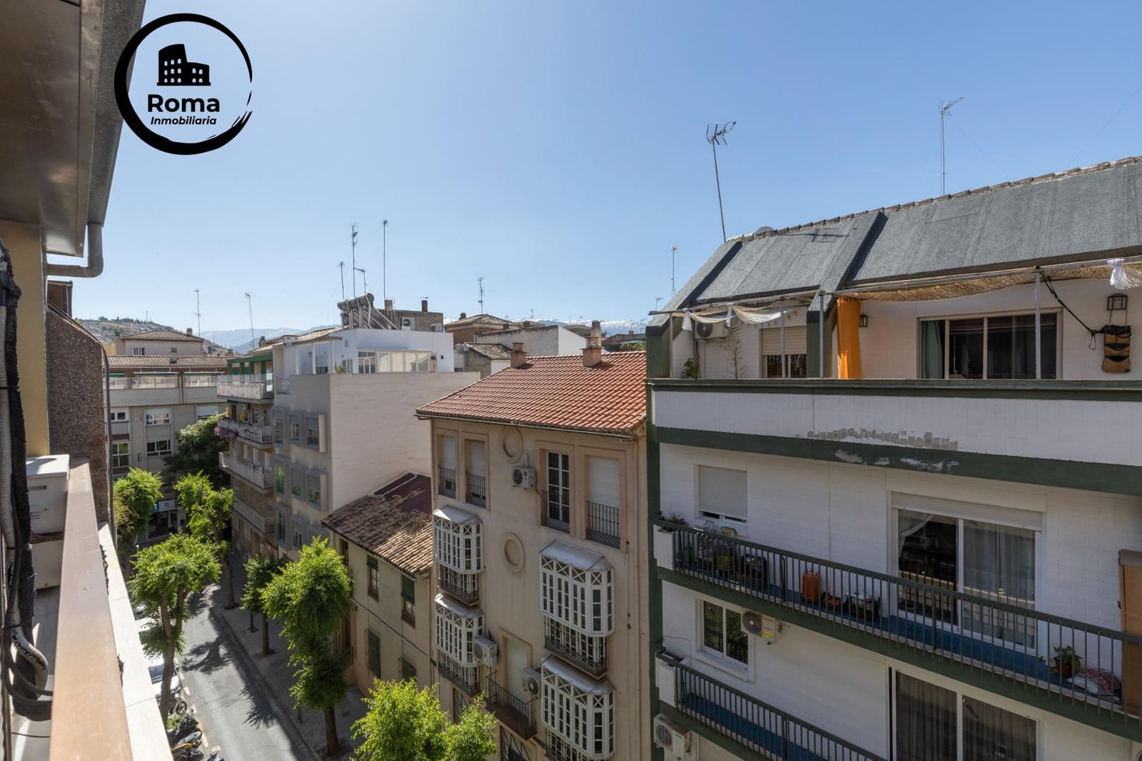 5 bedroom Flat for sale in Granada city - € 395,000 (Ref: 9748128)