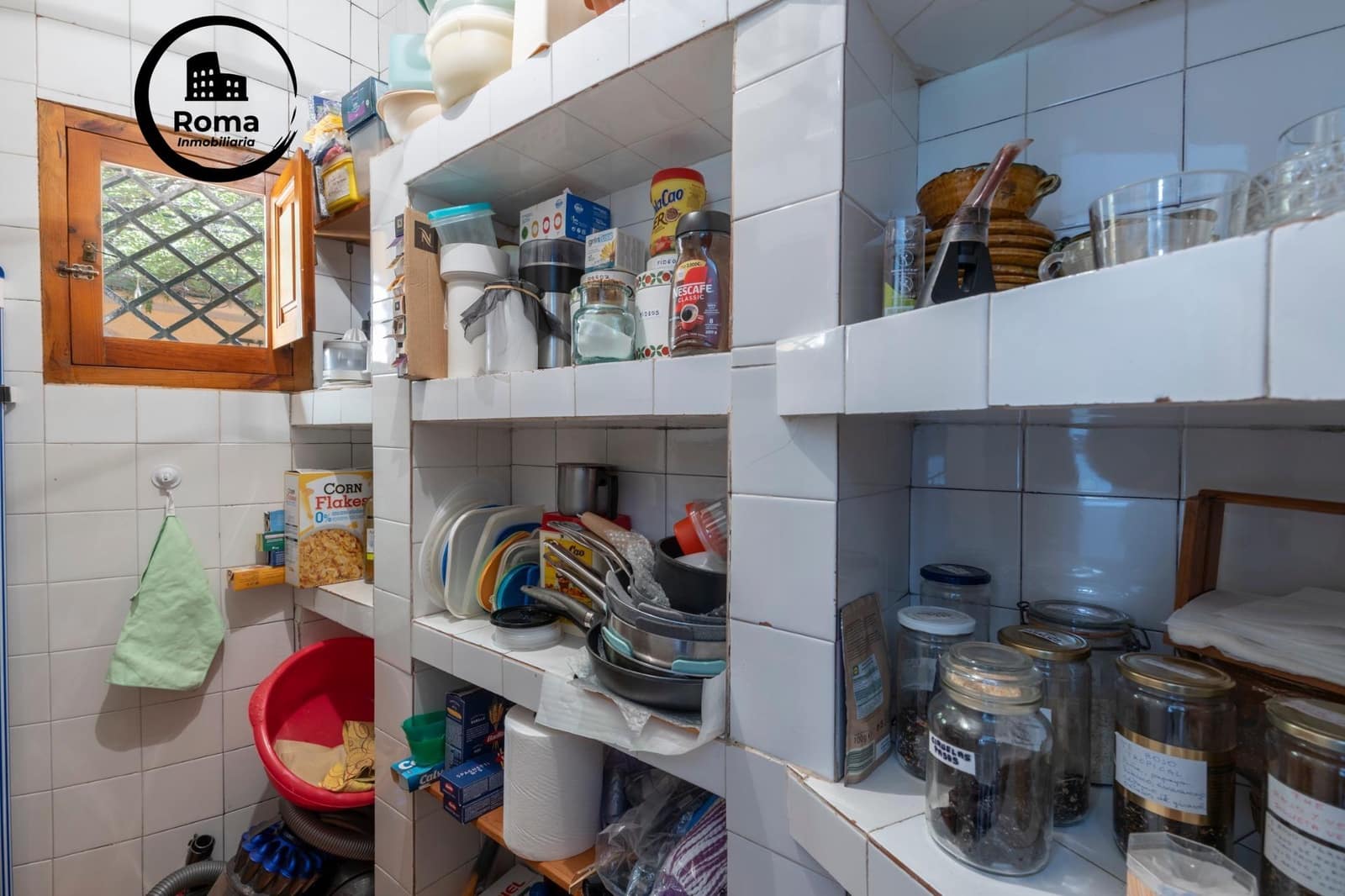 11 soveværelse Villa til salg i Huetor Vega med garage - € 850.000 (Ref: 9748129)