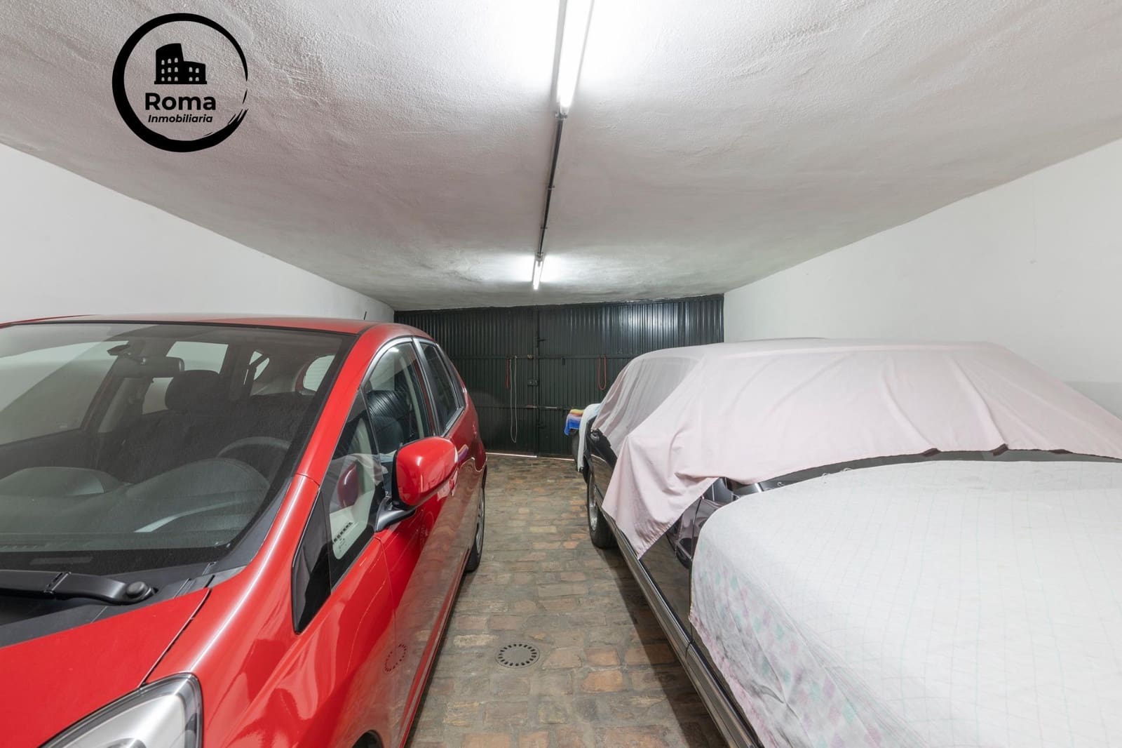 11 soveværelse Villa til salg i Huetor Vega med garage - € 850.000 (Ref: 9748129)