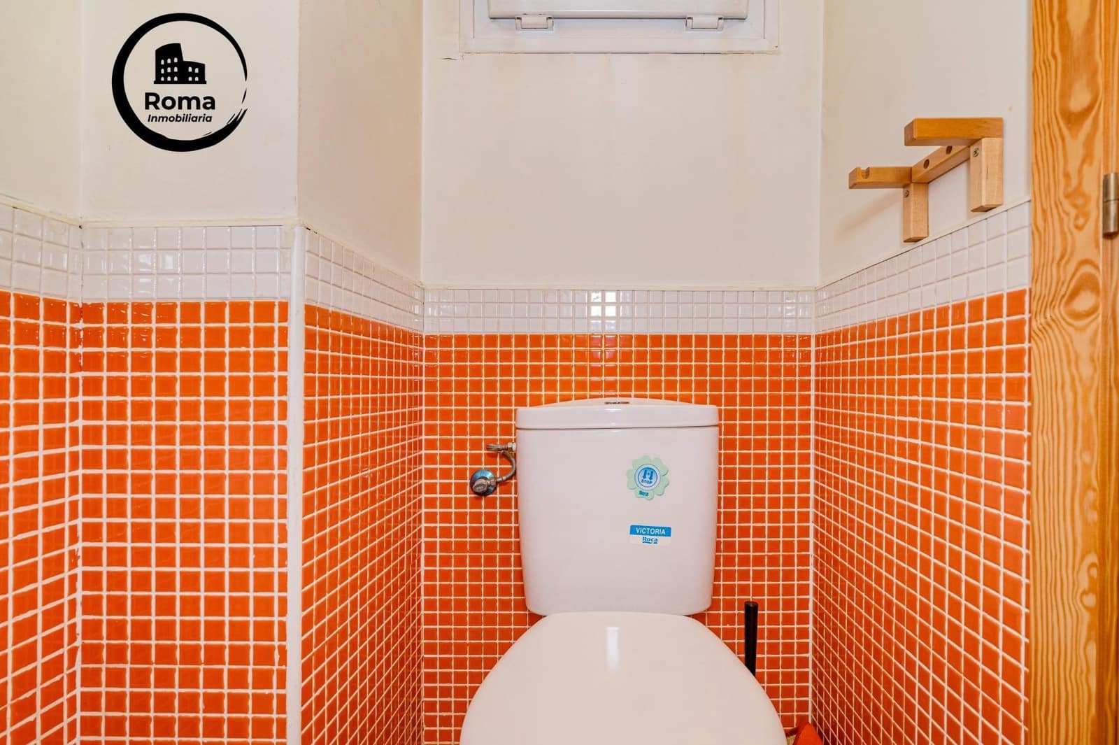 2 bedroom Flat for sale in Sierra Nevada with pool garage - € 168,000 (Ref: 9748135)