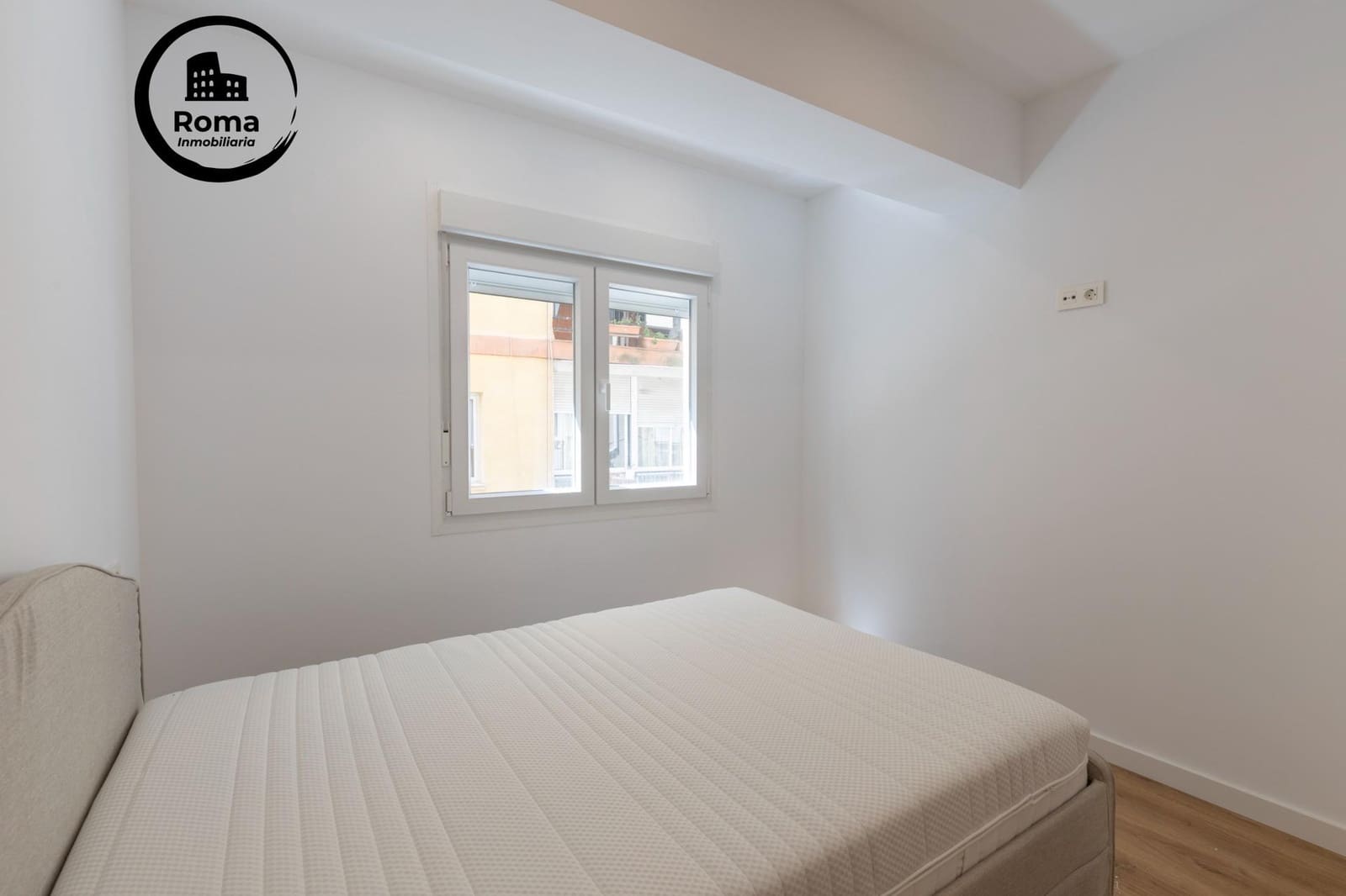 2 soveværelse Lejlighed til salg i Granada by - € 270.000 (Ref: 9748136)